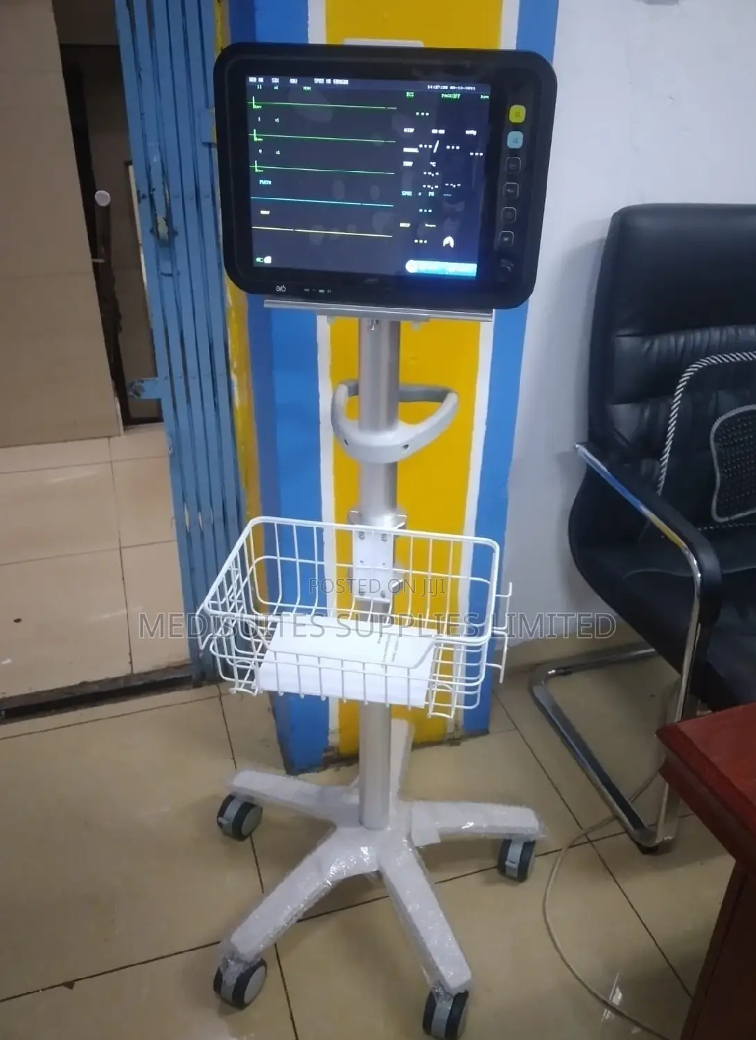 Contec Patient Monitor With Stand.