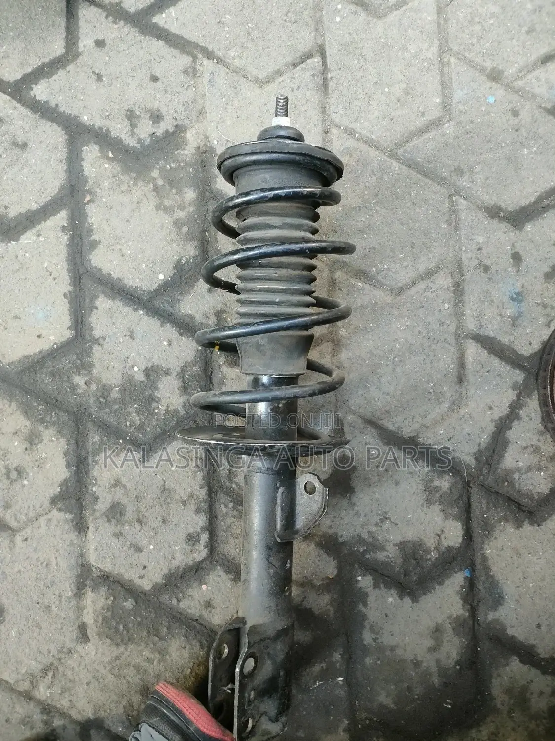 Shock Belta Ractis Fielder Probox New Model
