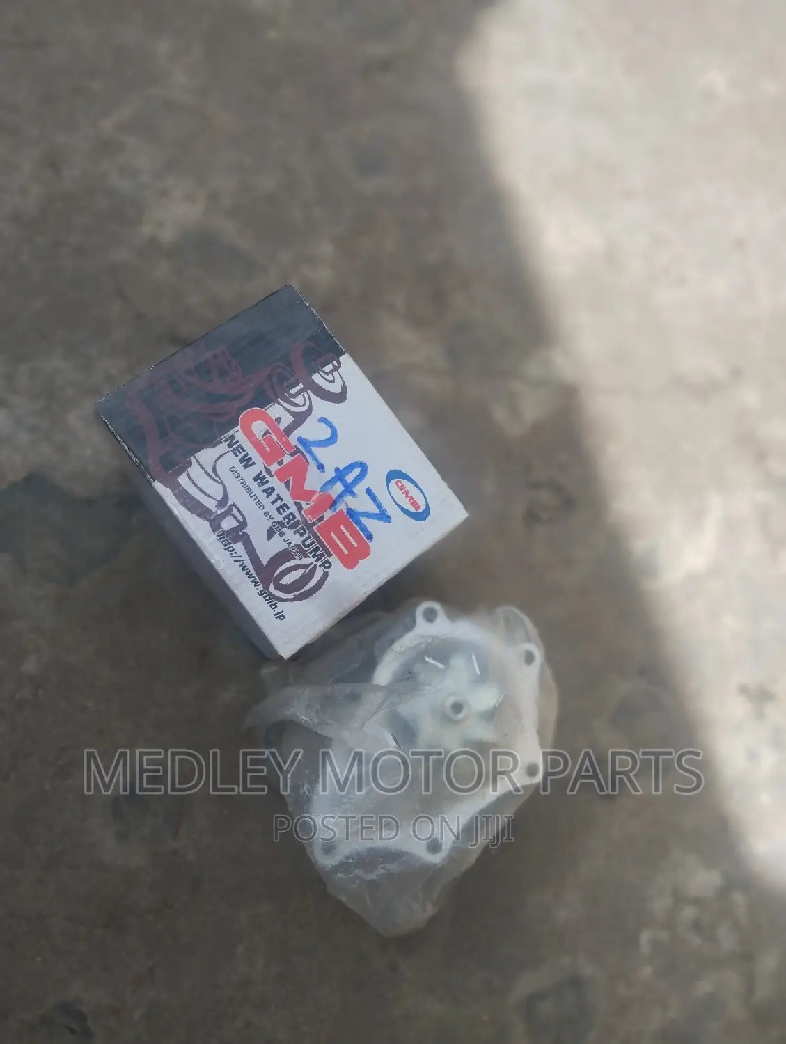 2AZ Water Pump Toyota Harrier