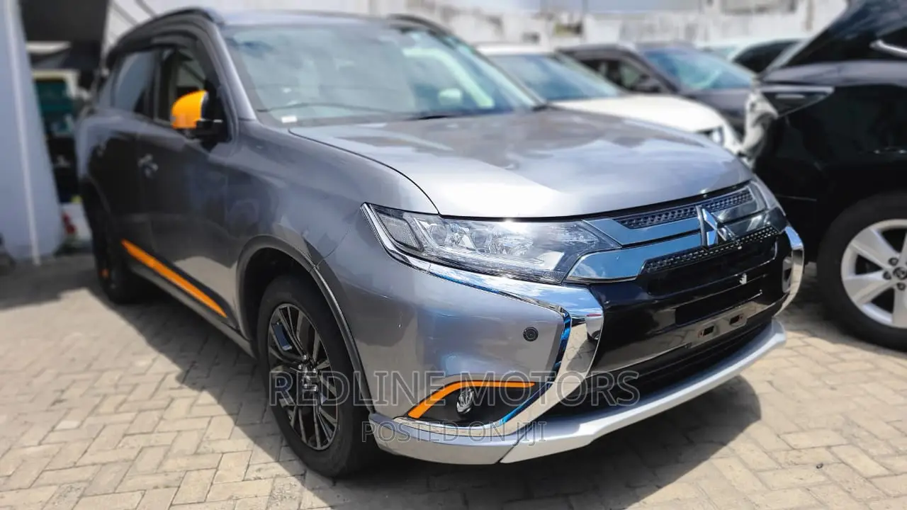 Mitsubishi Outlander 2017 Gray