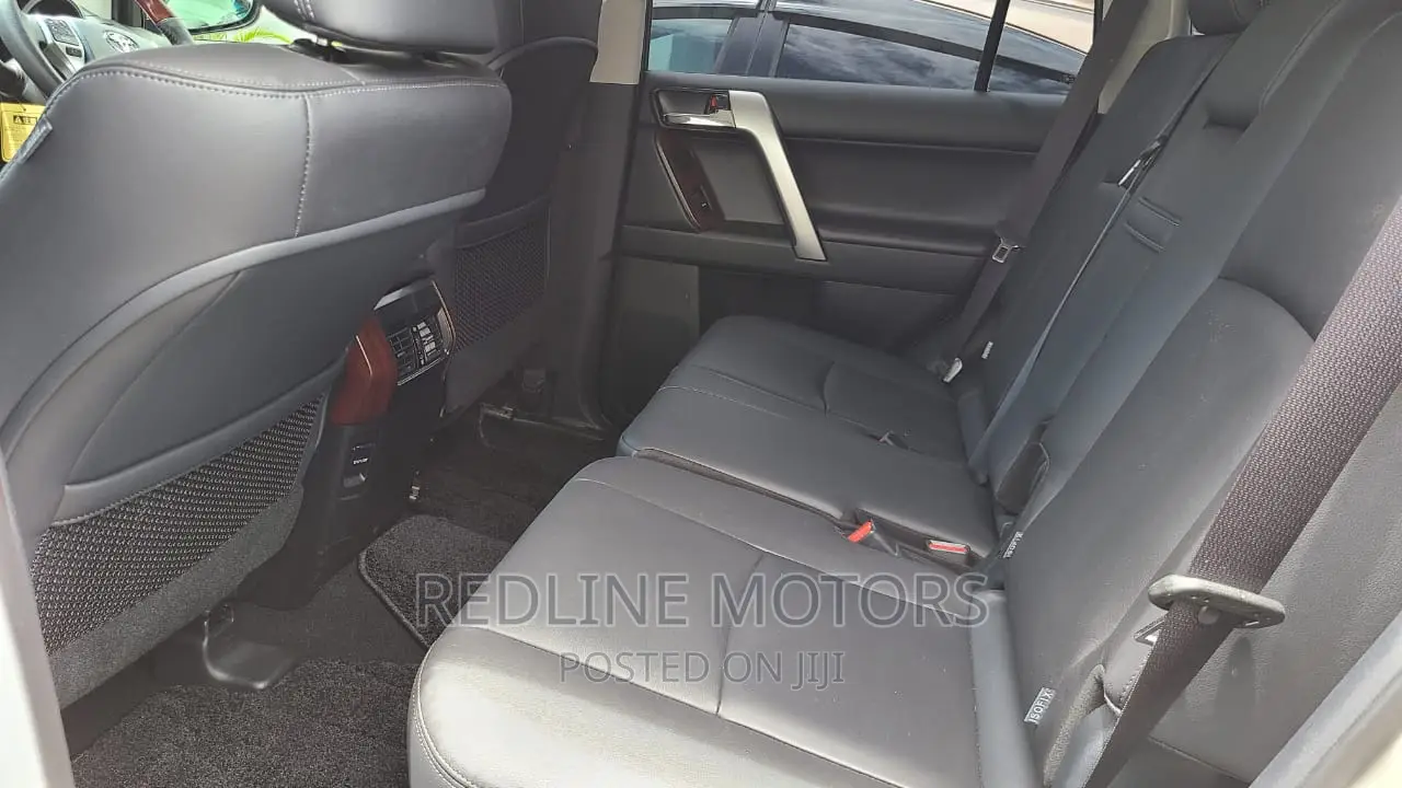 Toyota Land Cruiser Prado 2016 Pearl