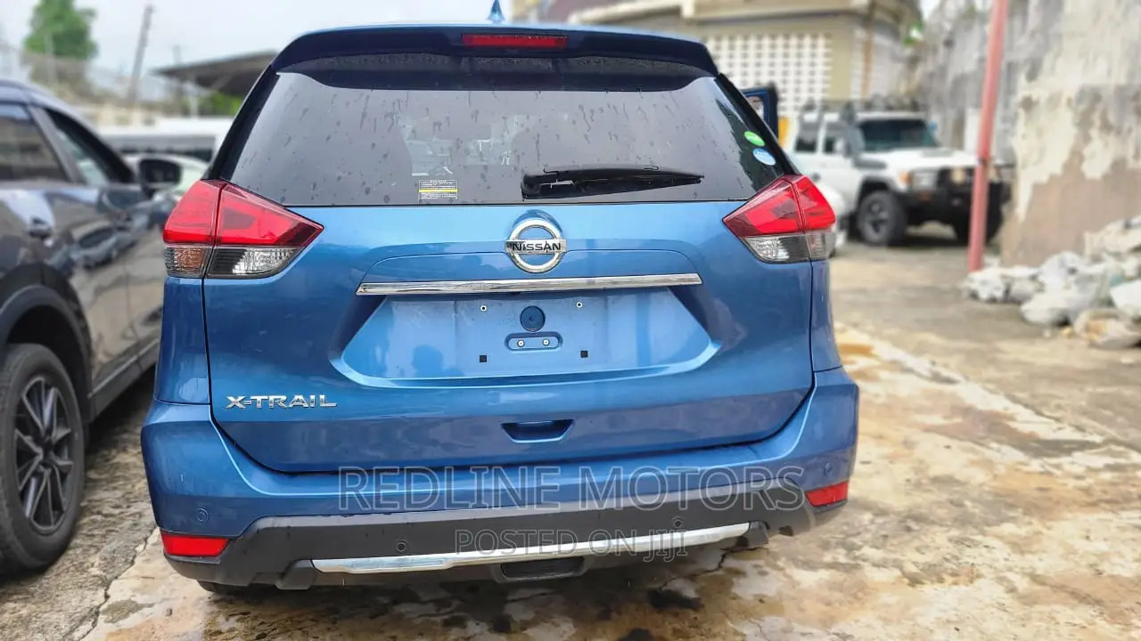 Nissan X-Trail 2017 Blue