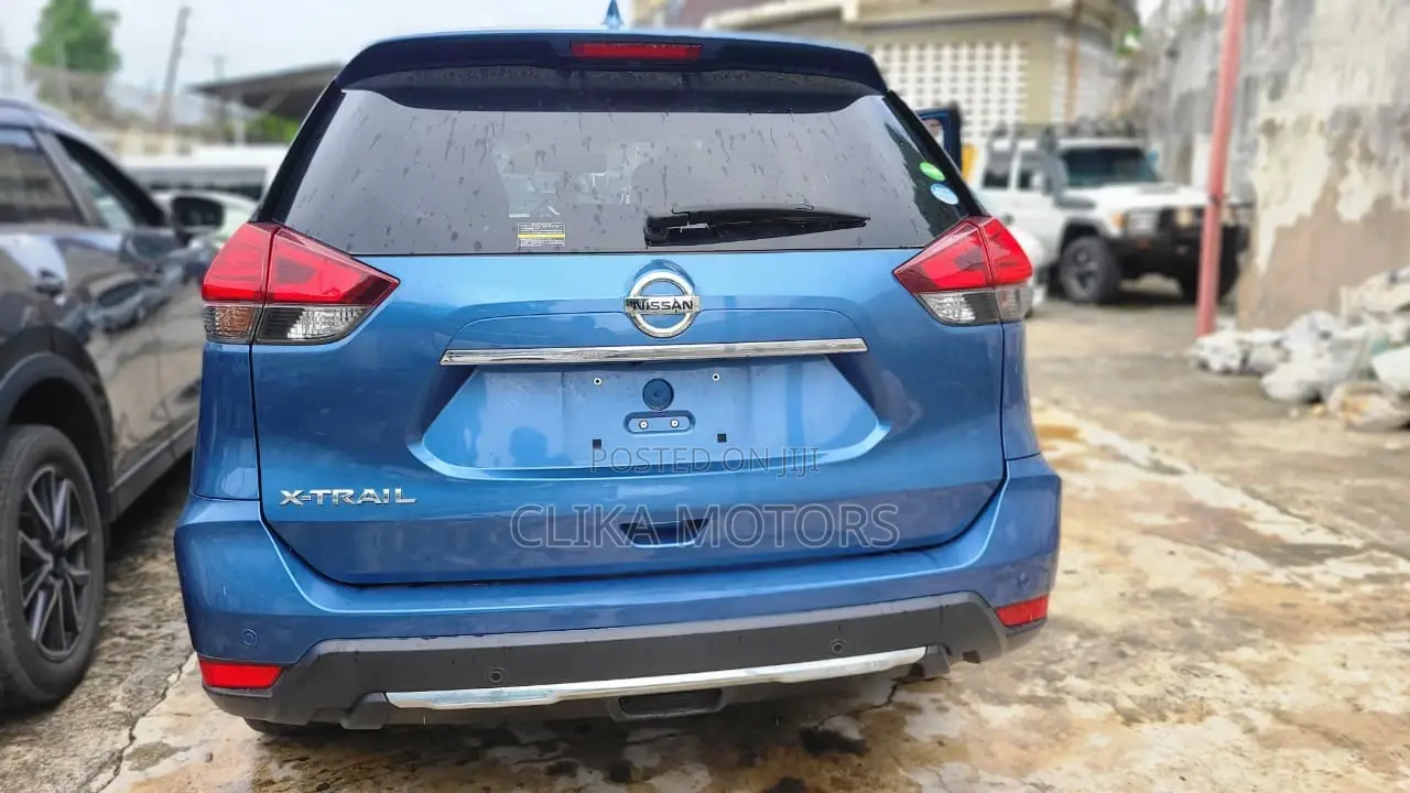 Nissan X-Trail 2017 Blue