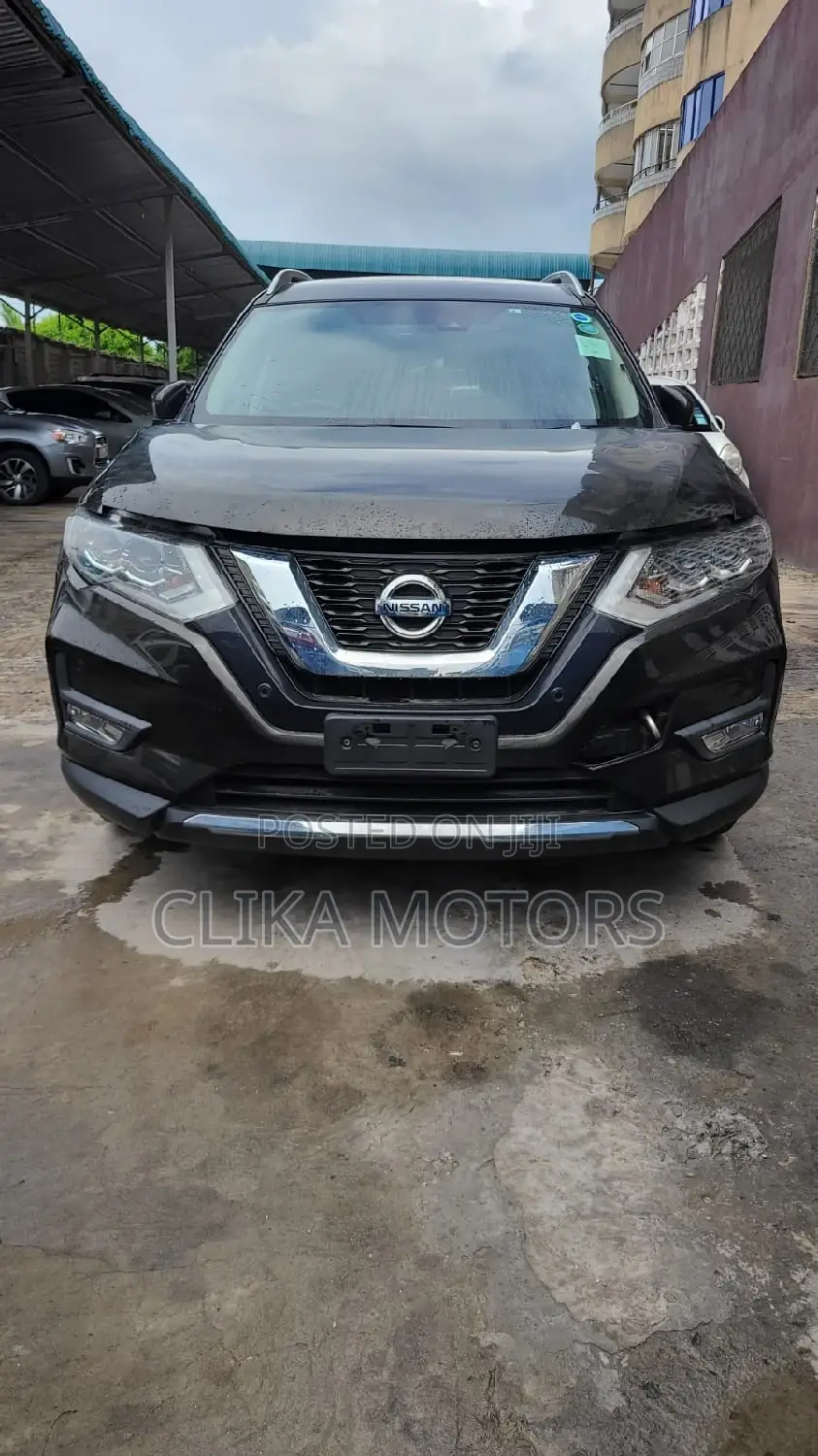 Nissan X-Trail 2018 Gray