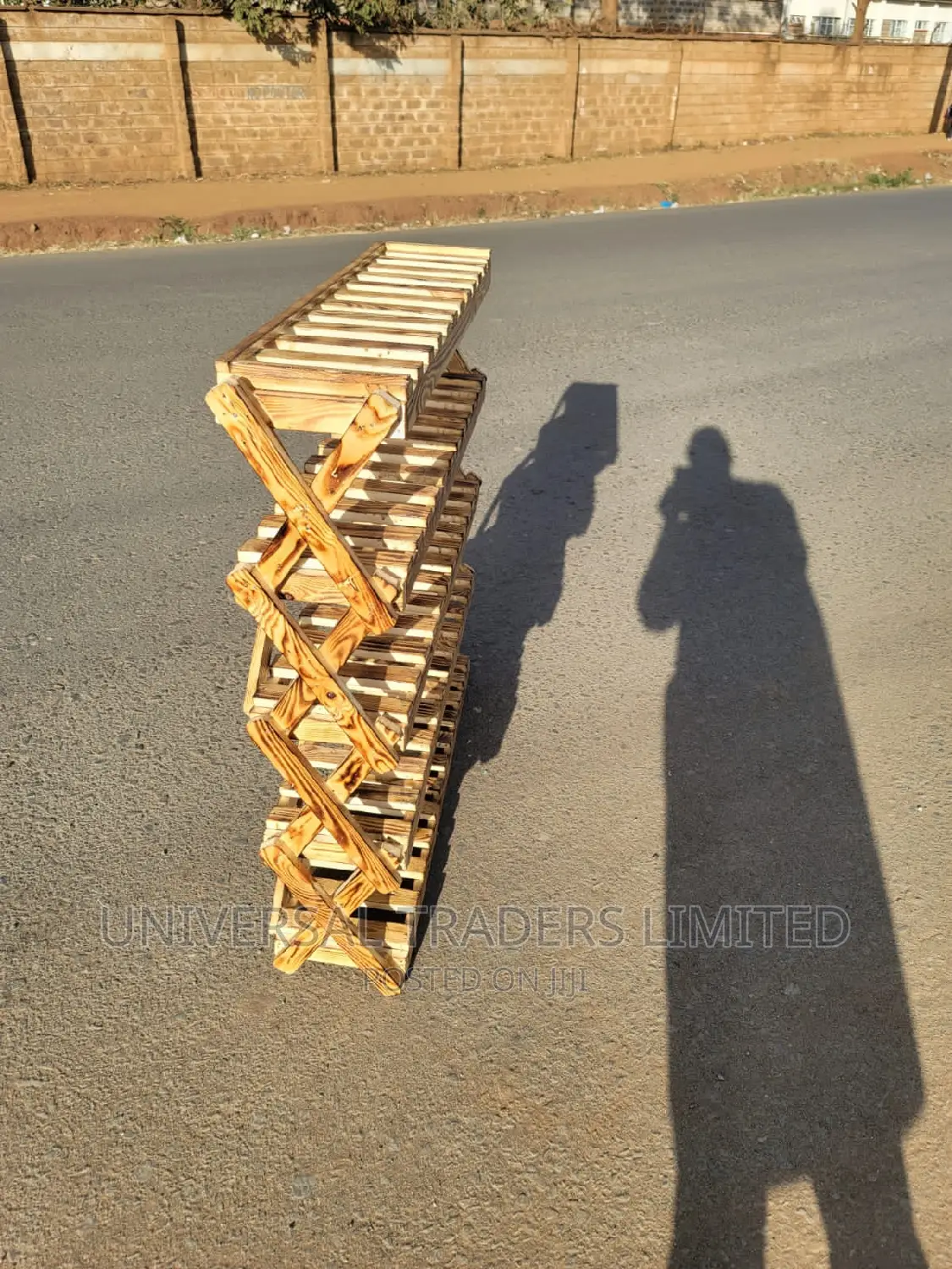 Scissors Shaped Shoe Racks - Pallets Shoe Racks