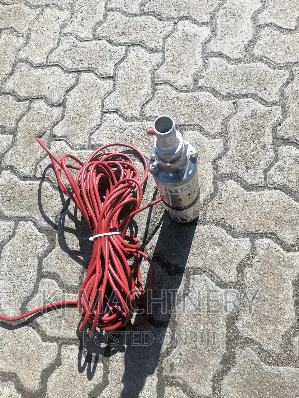 Solar Submersible Water Pump-60metres Head Quality Assurance