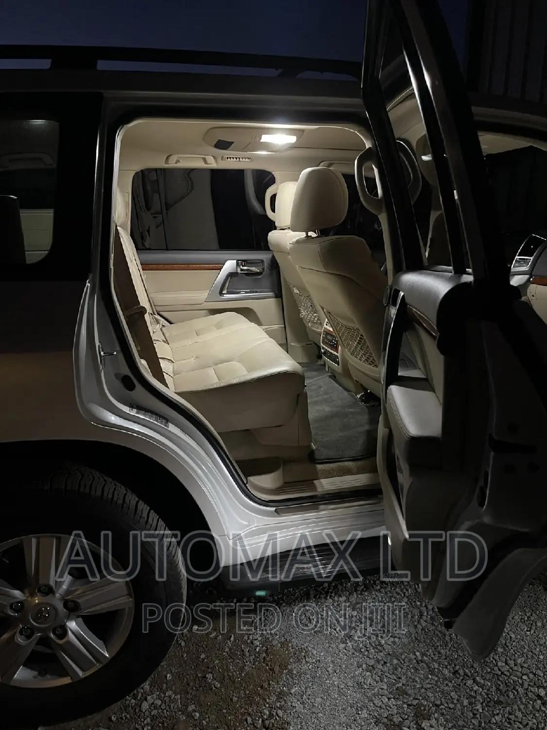 White Interior Led Bulb: For FJ200, Toyota Land Cruiser, V8