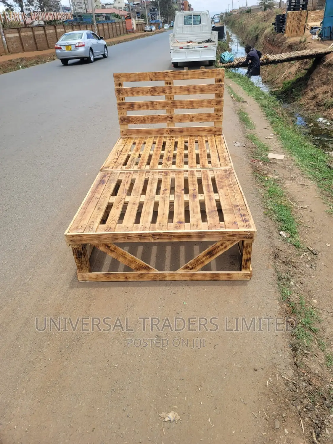 Pallets - Wooden Pallets Bed - Blazed Pallets Bed - 4 by 6
