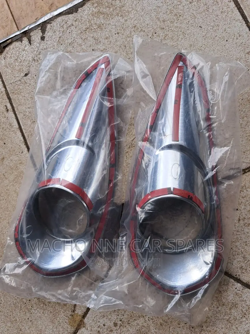 Toyota Harrier 2014 Fog Covers(Set)