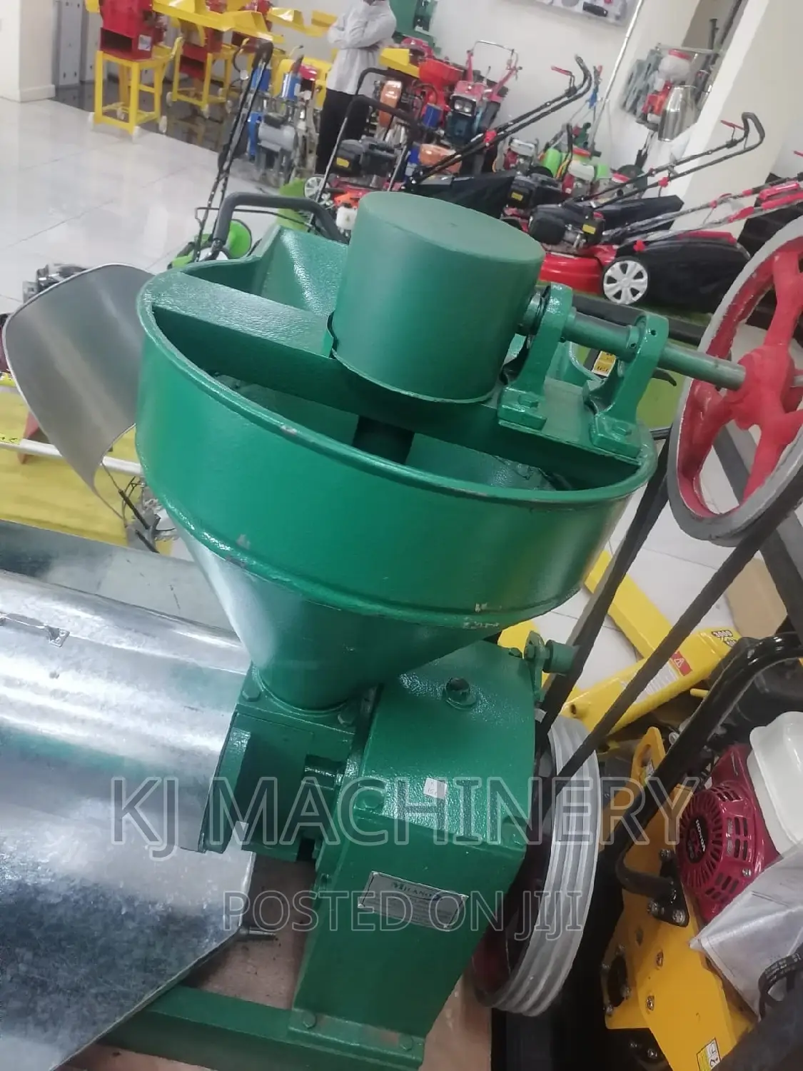 Screw Oil Pressing Machine-Milano Brand Super Efficient