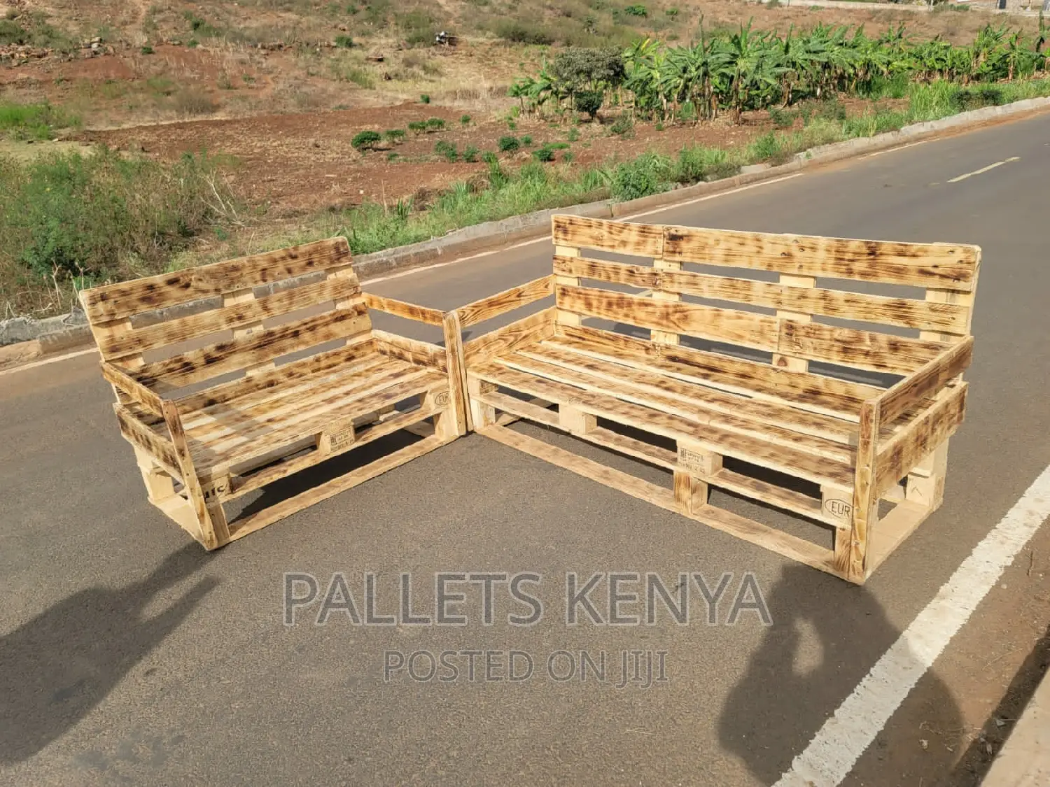 7 Seater Pallet Sofa. (#TW015)