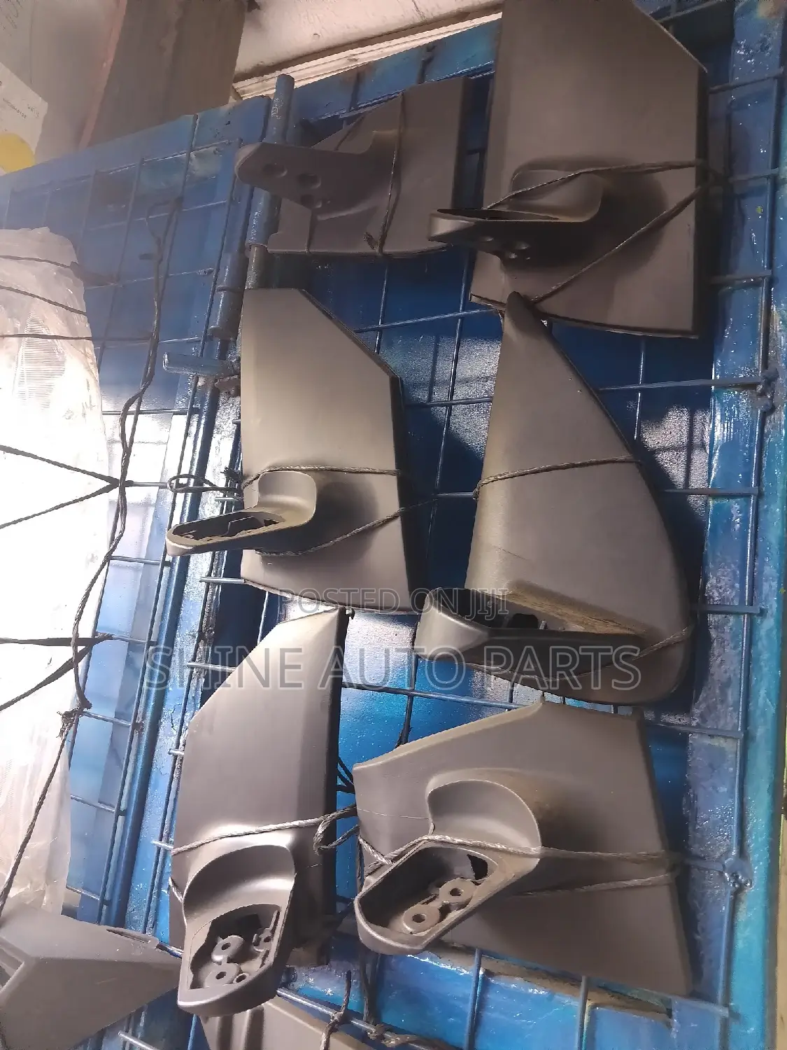 Side Mirror Arms/ Handle