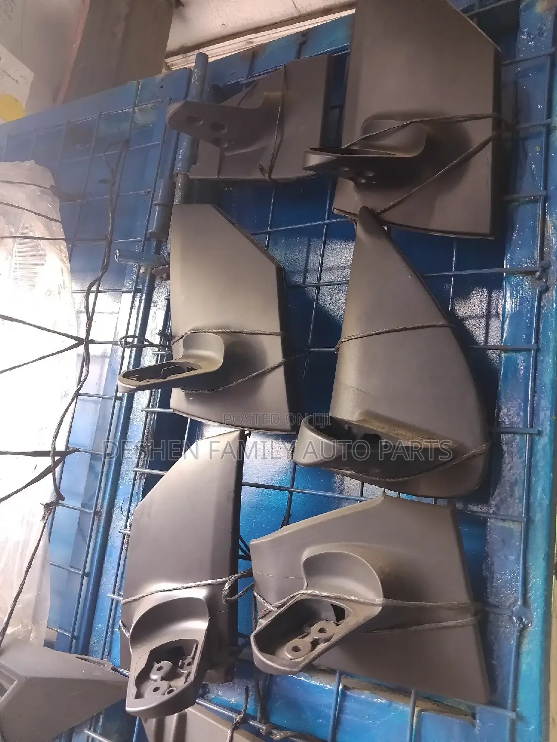 Side Mirror Arms/ Handle