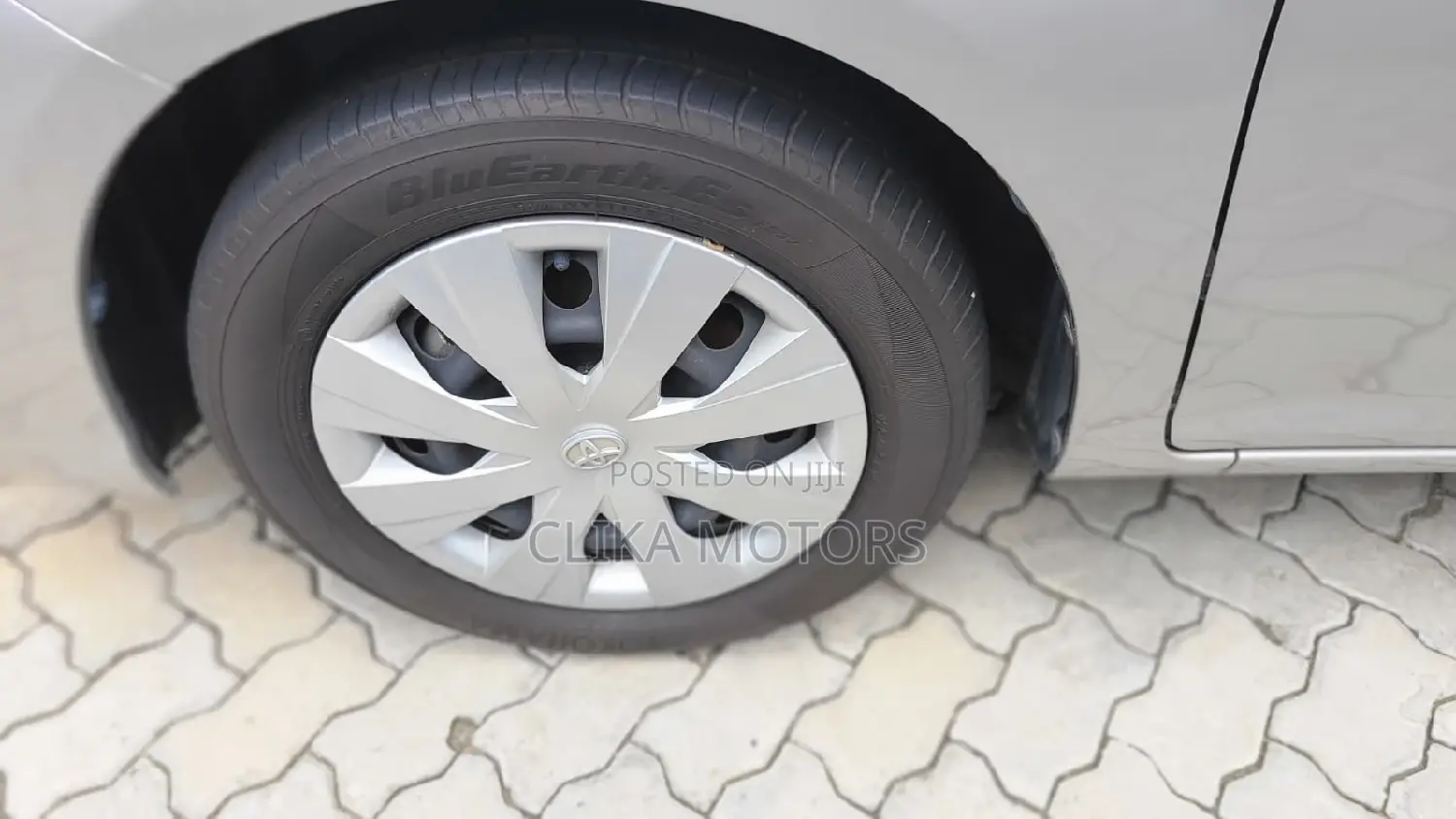 Toyota Axio 2016 Silver