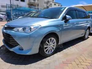 Toyota Corolla Fielder 2016 Blue