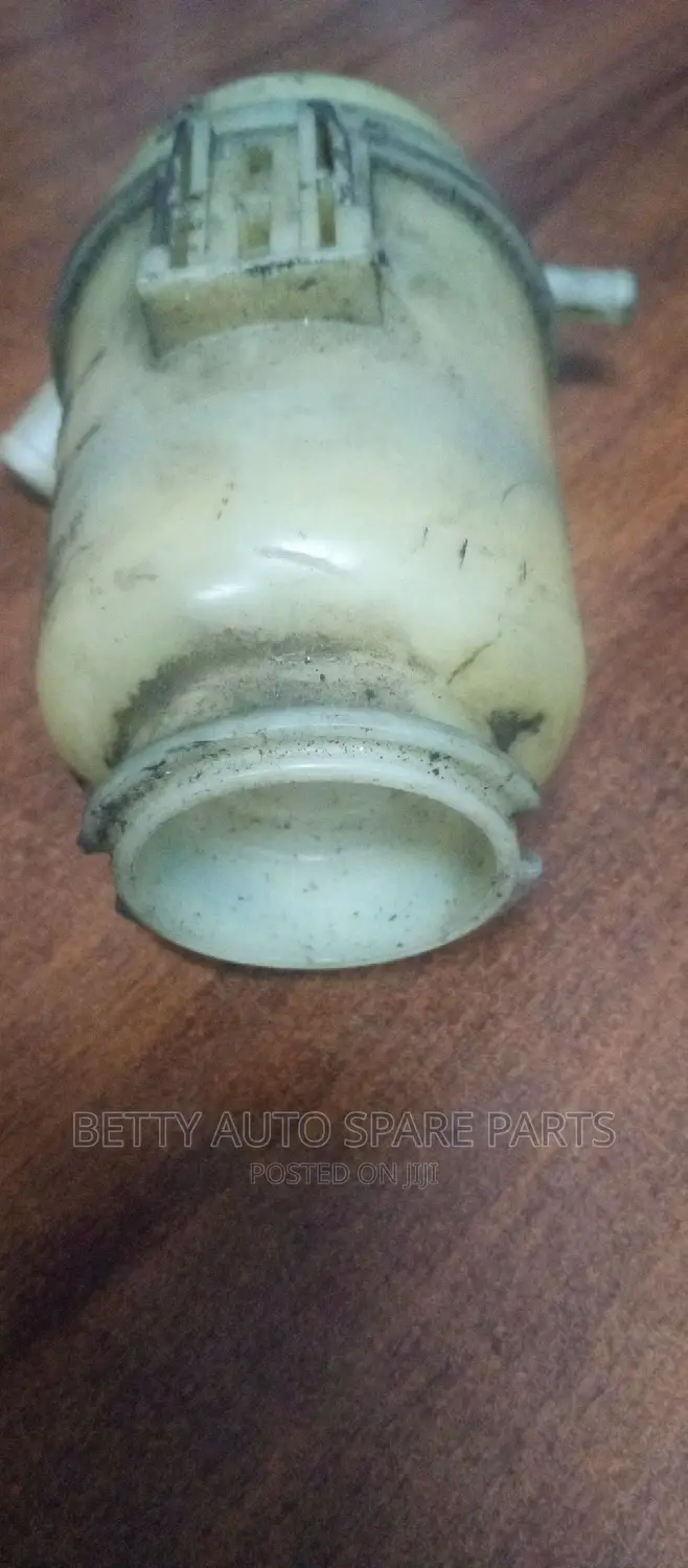 Subaru Forester Sg5 Power Steering Tank