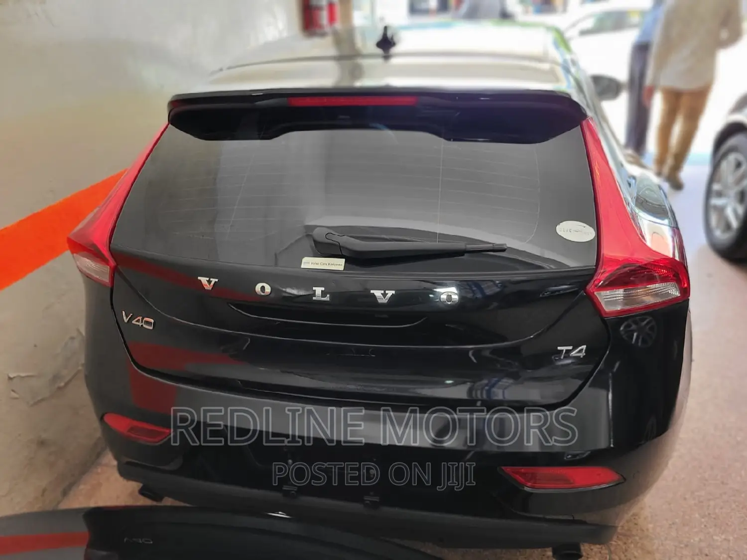Volvo V40 2016 Black