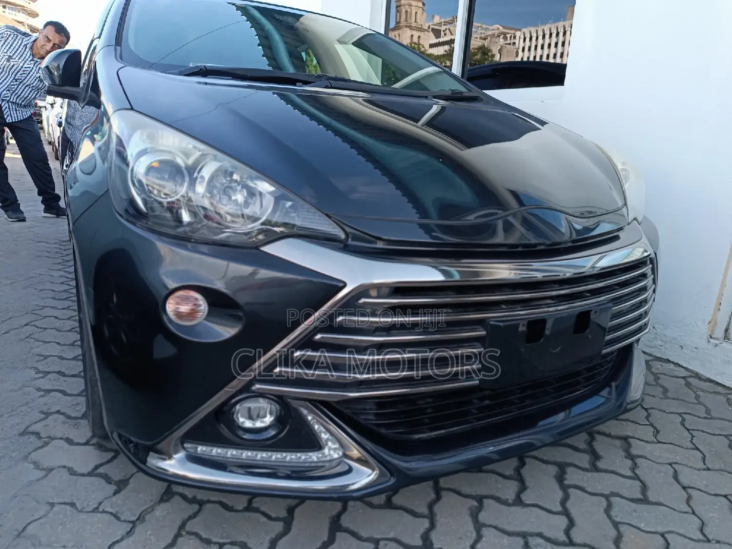 Toyota Aqua 2016 Black