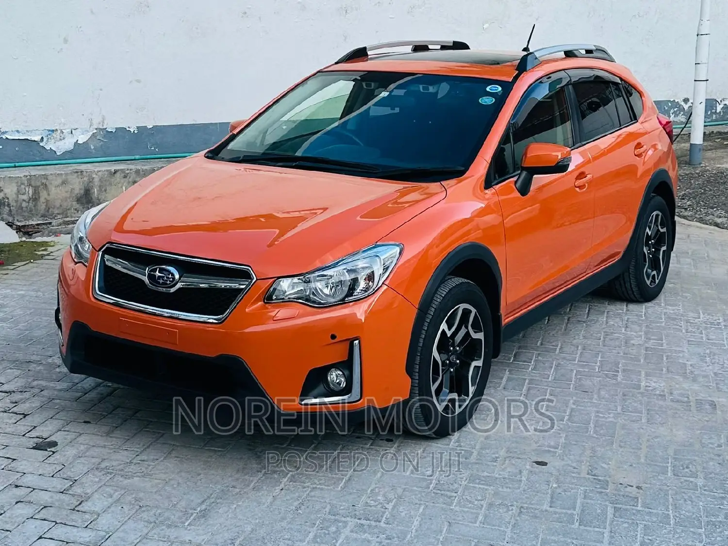 Subaru XV 2017 Orange