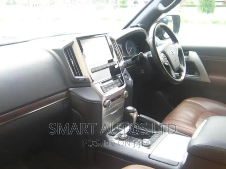 Toyota Land Cruiser 2016 Blue