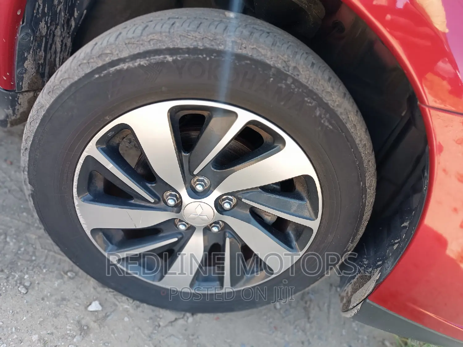 Mitsubishi RVR 2016 Red