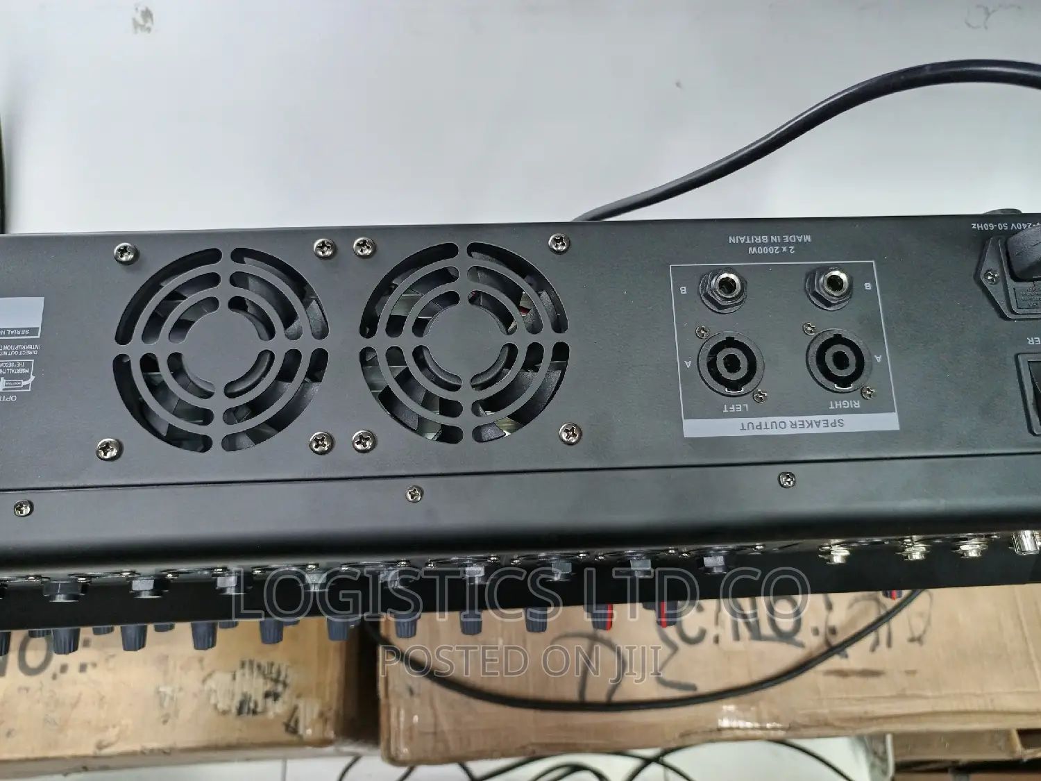 Omax 12channels Powered Mixer 2000w×2
