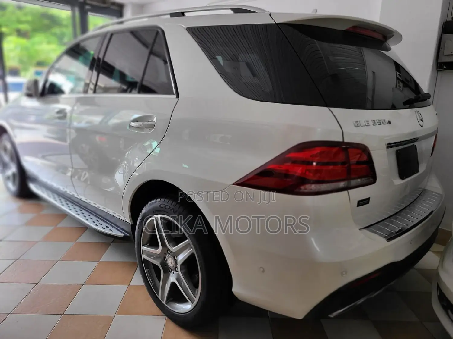 Mercedes-Benz GLE-Class 2016 White