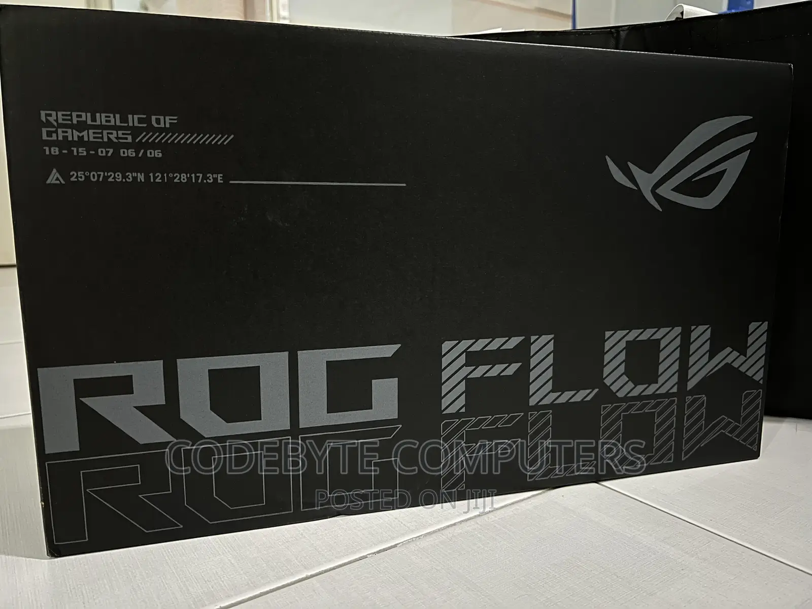 New Laptop Asus ROG Mothership (GZ700) 16GB Intel Core I7 SSD 512GB
