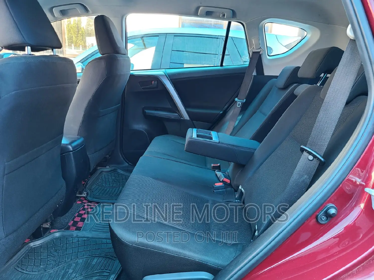 Toyota RAV4 2018 Red