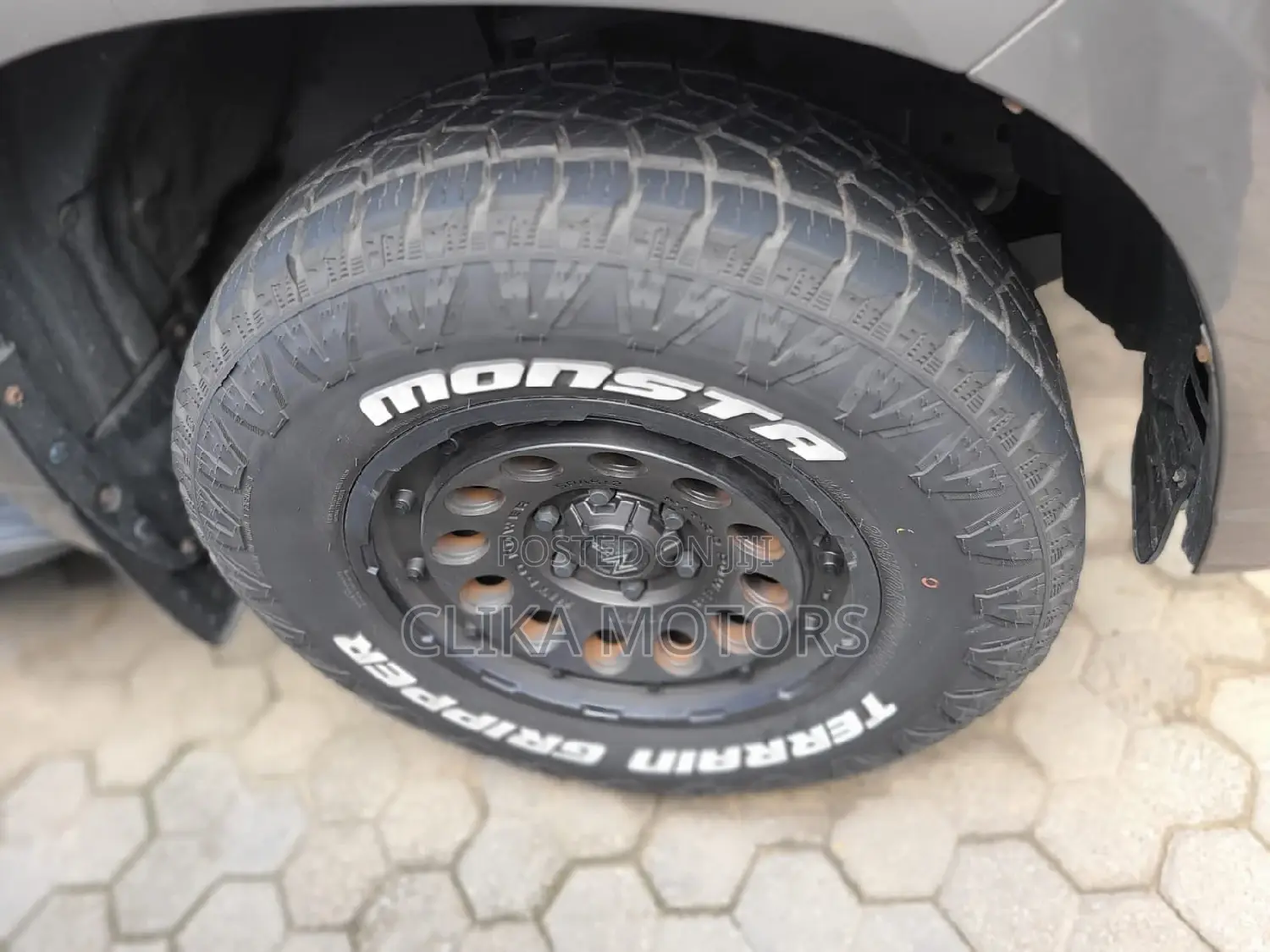 Toyota Land Cruiser Prado 2016 Gray