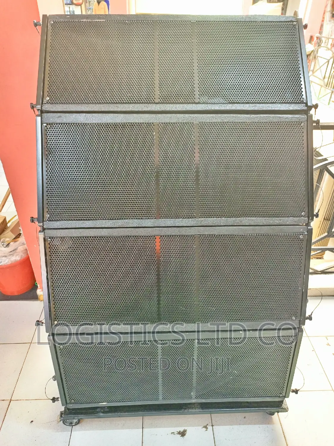 12inch Line Array Speakers | JBL Professional Loudspeakers