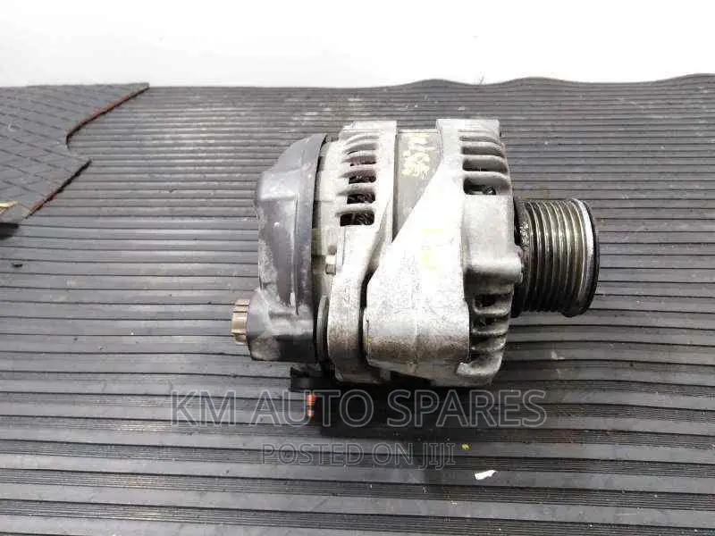 Toyota 1kd Alternator for Toyota Hilux, Hiace, Prado.