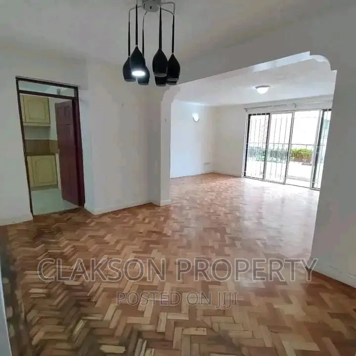 3bdrm Apartment in Riara Round, Kilimani for rent
