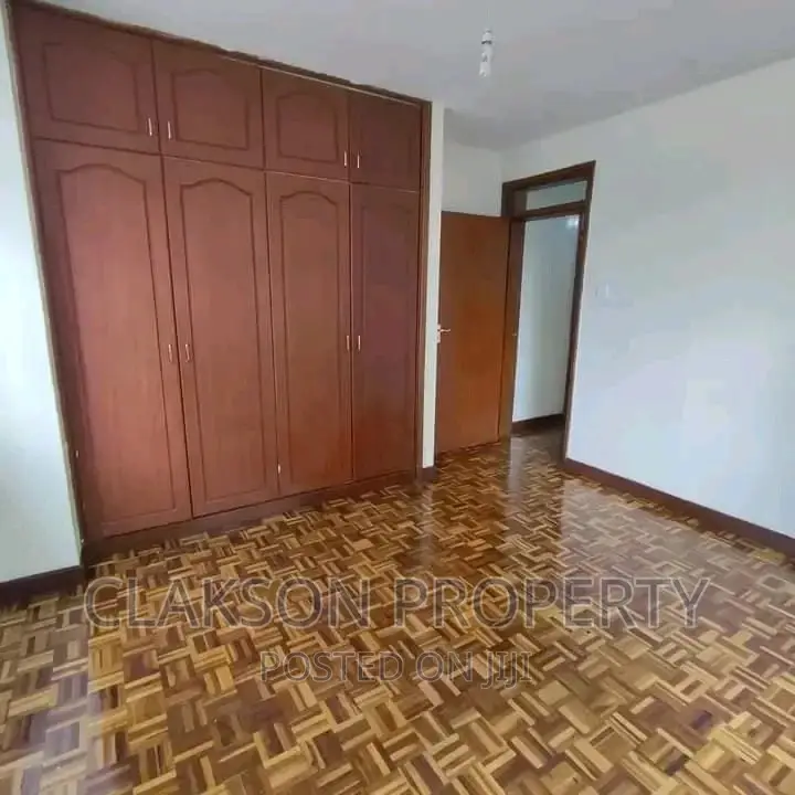 3bdrm Apartment in Riara Round, Kilimani for rent