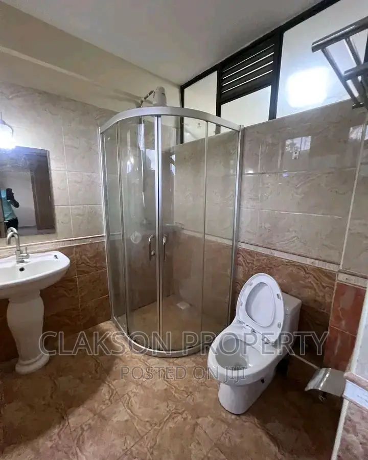 3bdrm Apartment in Kilimani for rent