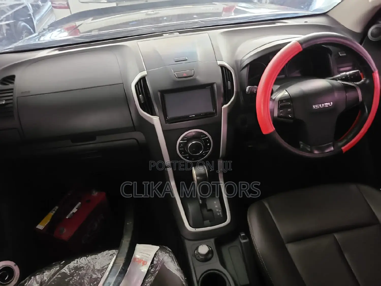 Isuzu D-MAX 2016 Black