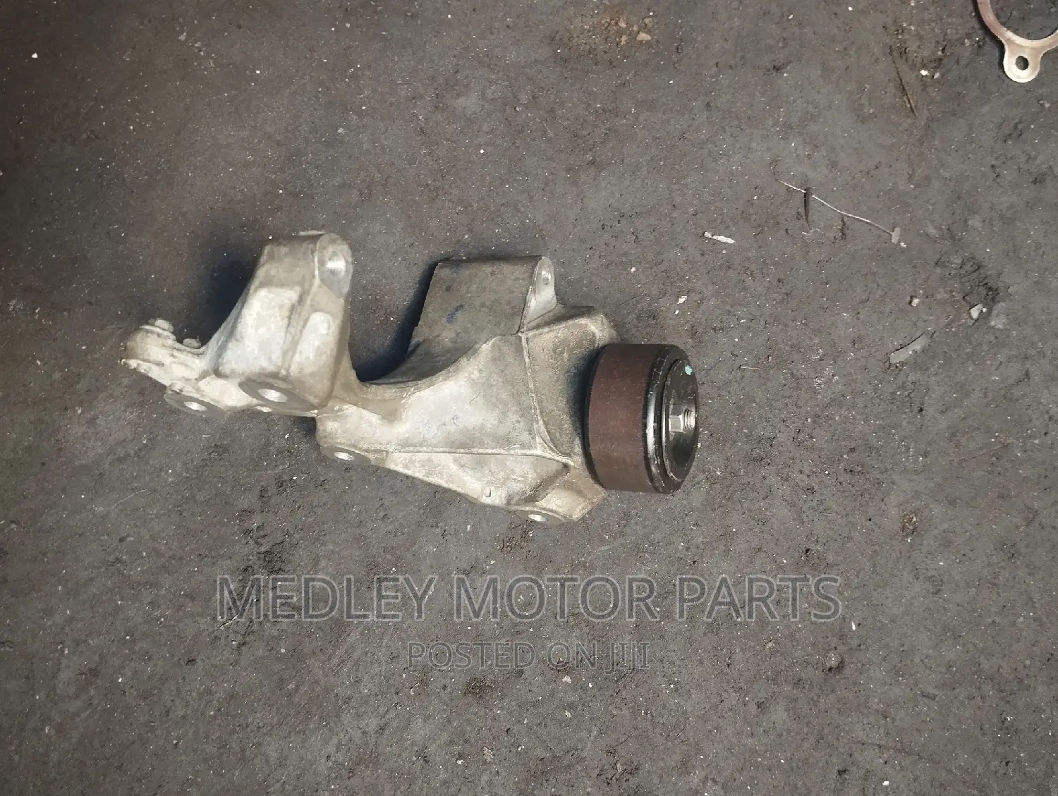 Nissan Note Hr12 2wheel Belt Tensioner