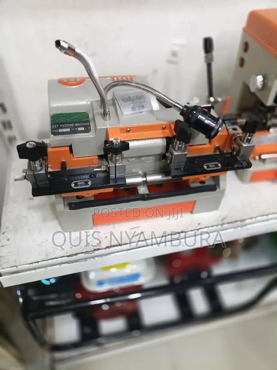 Commercial Key Cutting Machine .