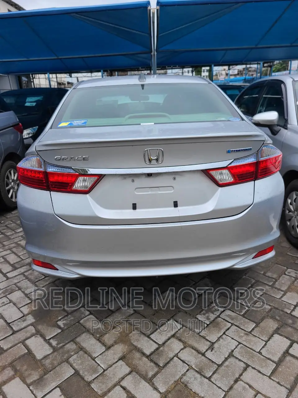 Honda Grace 2016 Silver