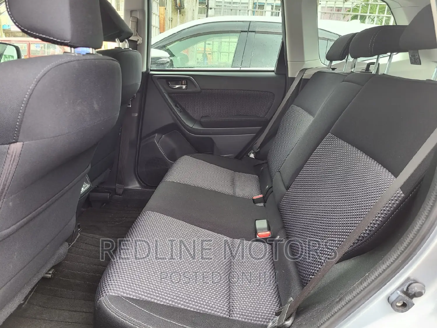 Subaru Forester 2017 Silver