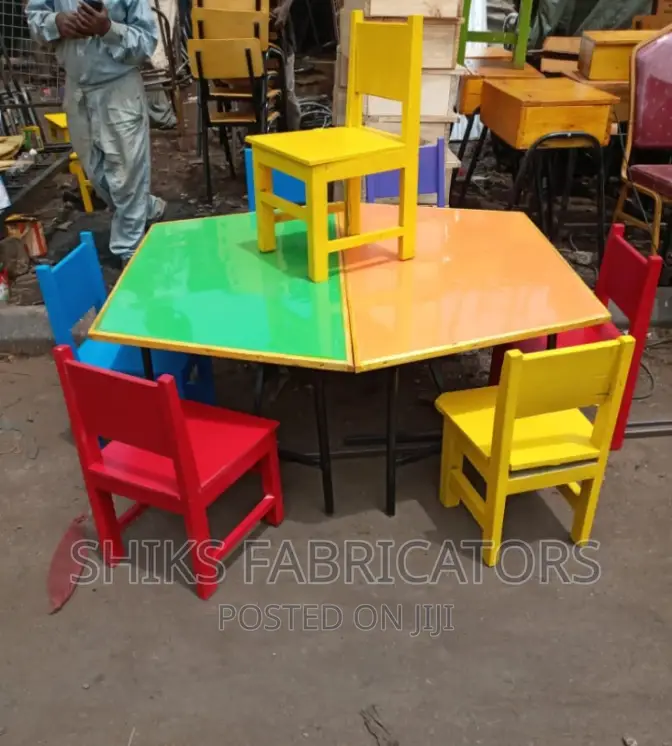 Play Group Chairs And Tables