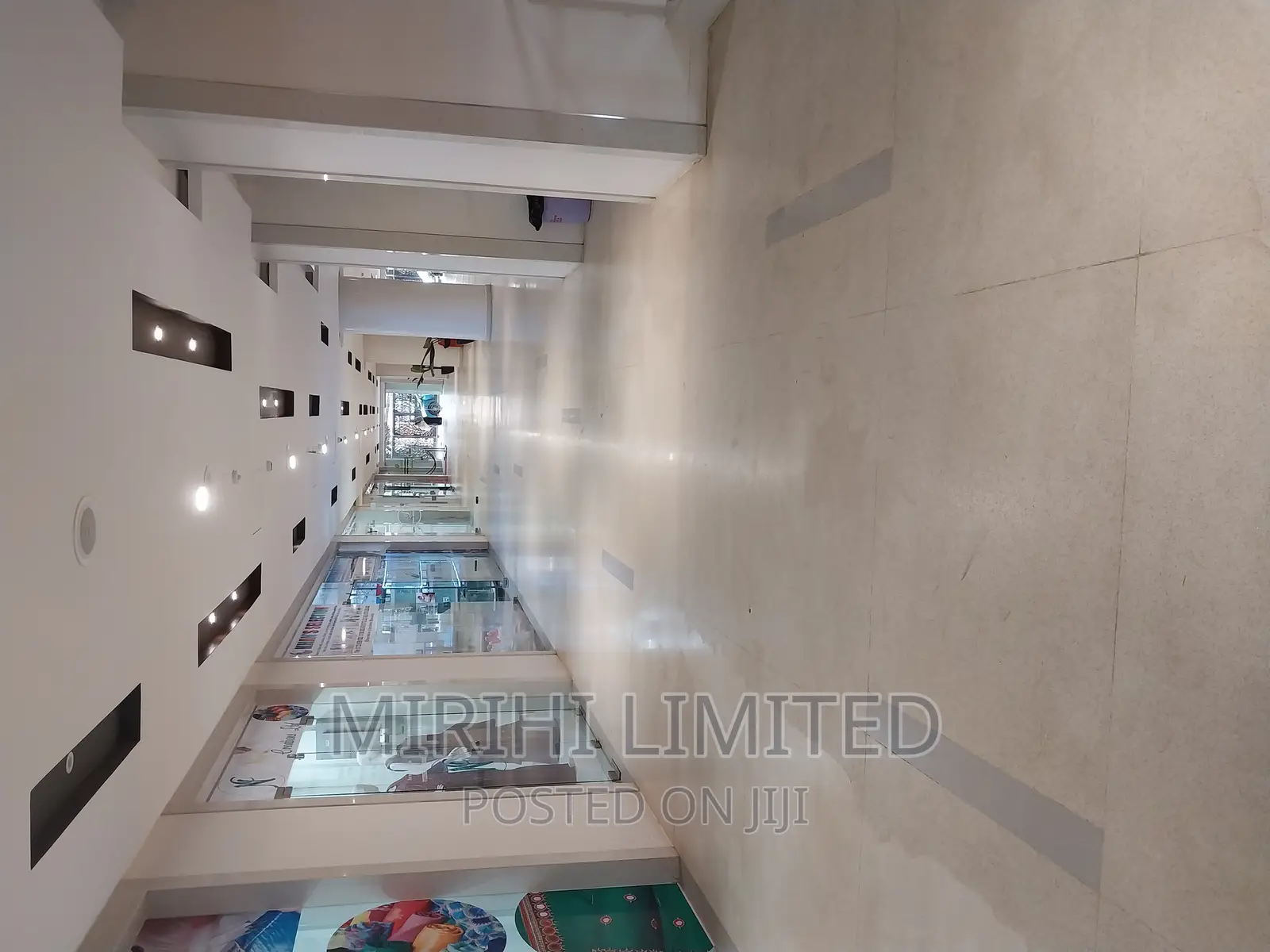 Diamond Plaza Shops to Let