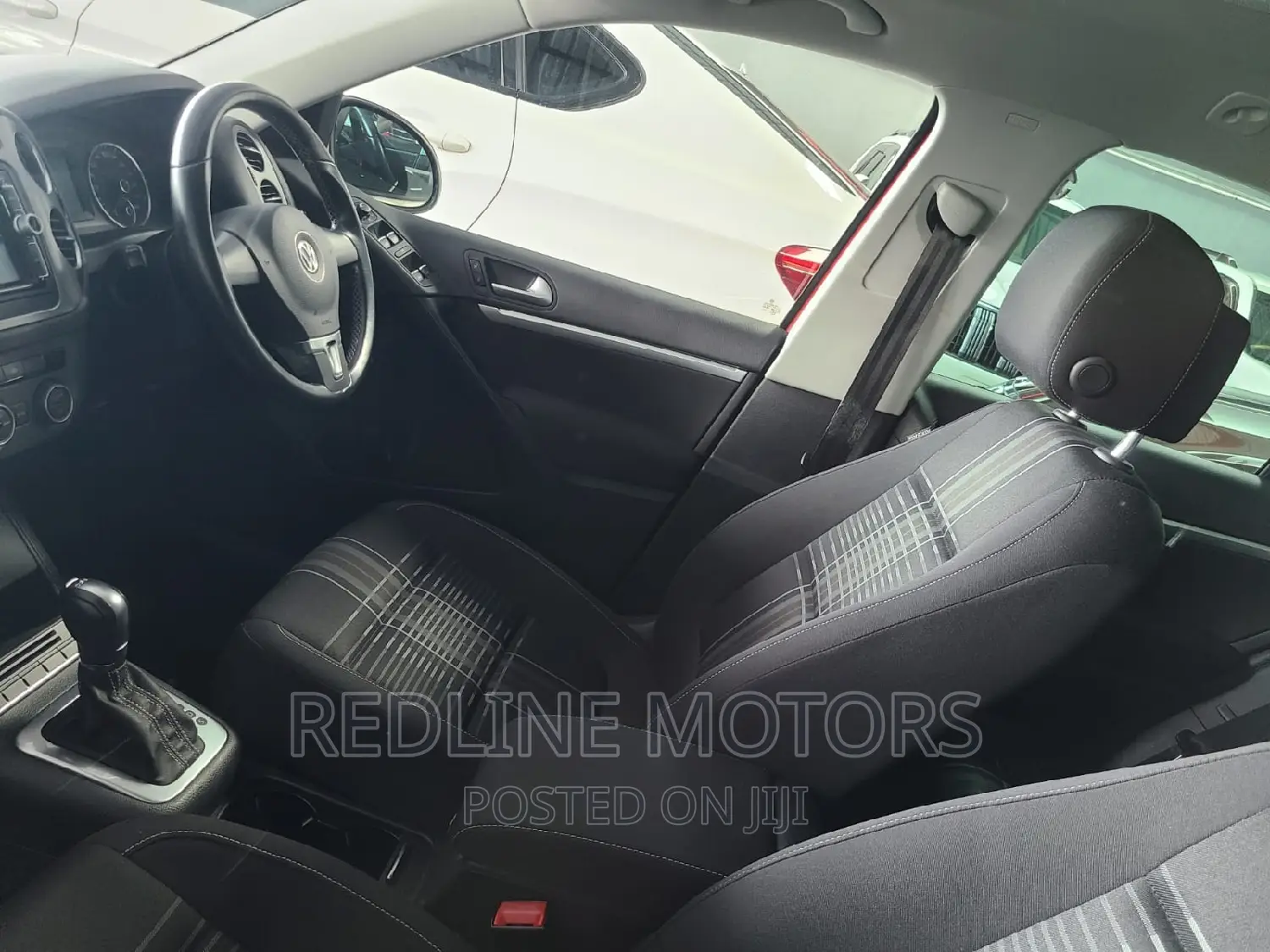 Volkswagen Tiguan 2016 Red