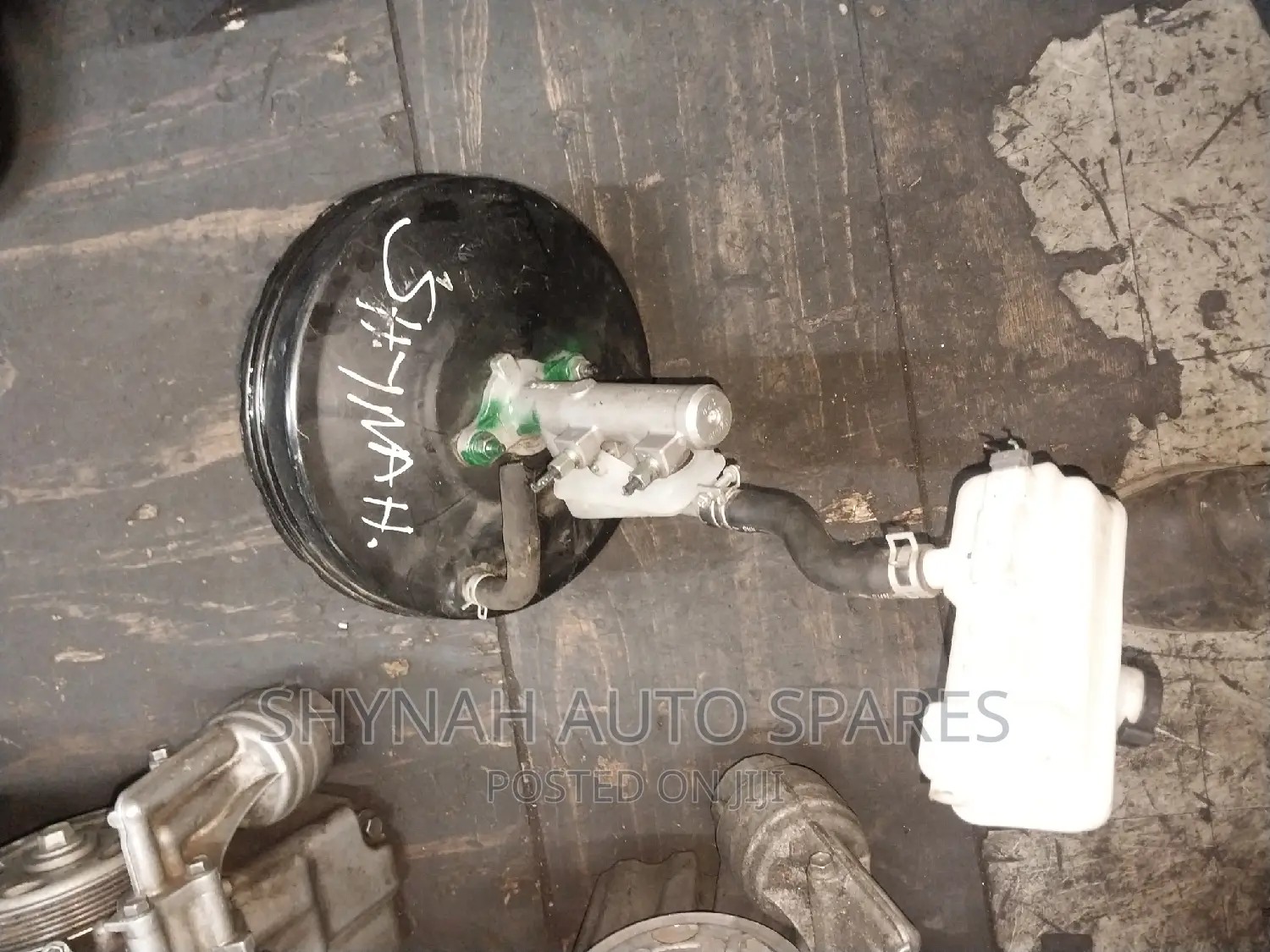 Brake Booster and Brake Master Cylinder Nissan Nv200