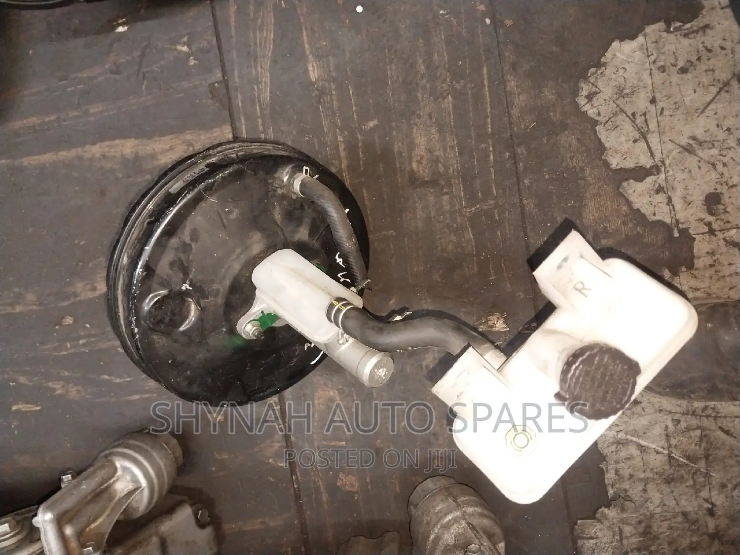 Brake Booster and Brake Master Cylinder Nissan Nv200