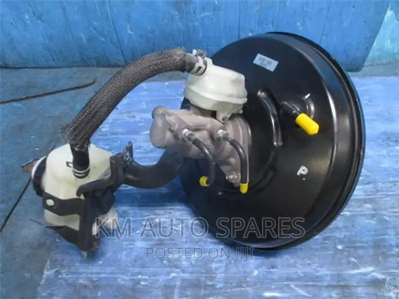 Toyota Harrier Brake Booster/Master Cylinder.