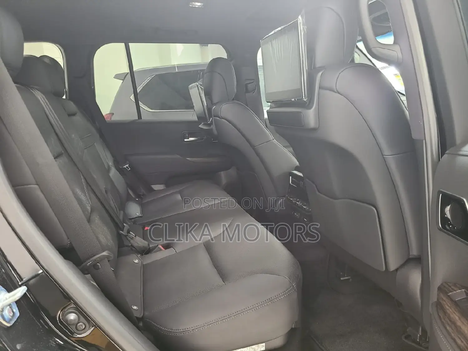Toyota Land Cruiser 2022 Black