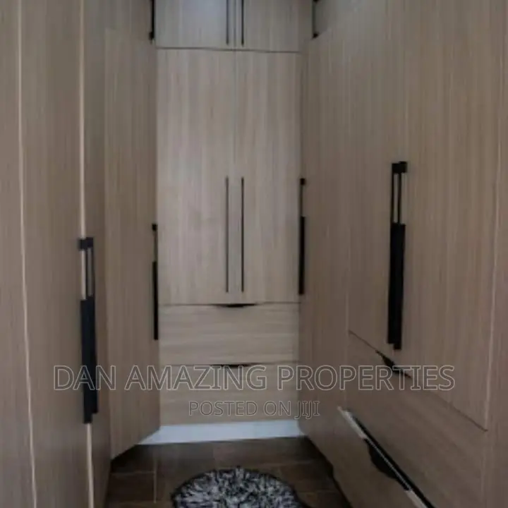 Furnished 6bdrm Mansion in Maasai Lodge for sale