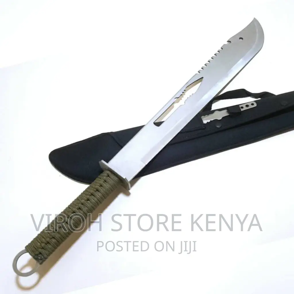 Shealthed Machete Long Panga Sword With Throwing Knife