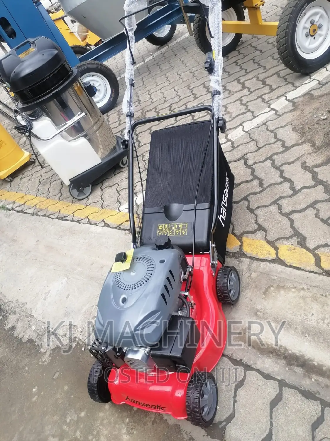 Hanseatic Gasoline Push Lawn Mower -3.0horsepower~123cc